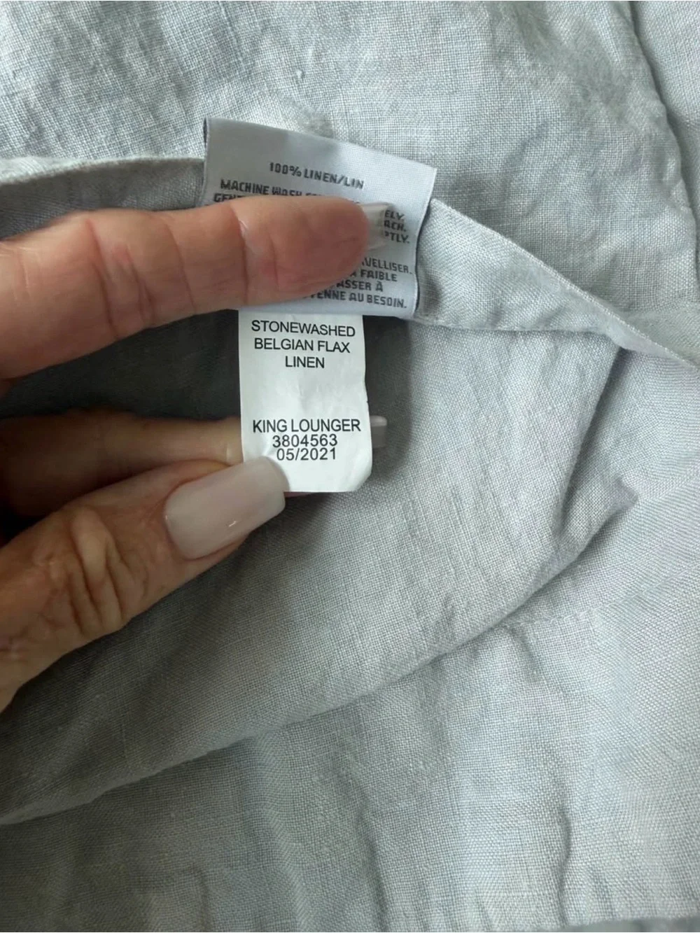 Restoration Hardware Belgian Stonewashed  Linen King Lounger Shams(2) light gray